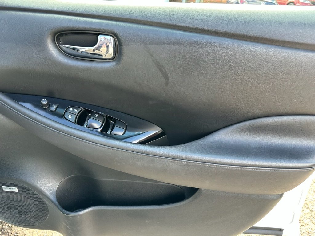 Used Nissan Leaf 2017 for sale - 78044076: Photo 22