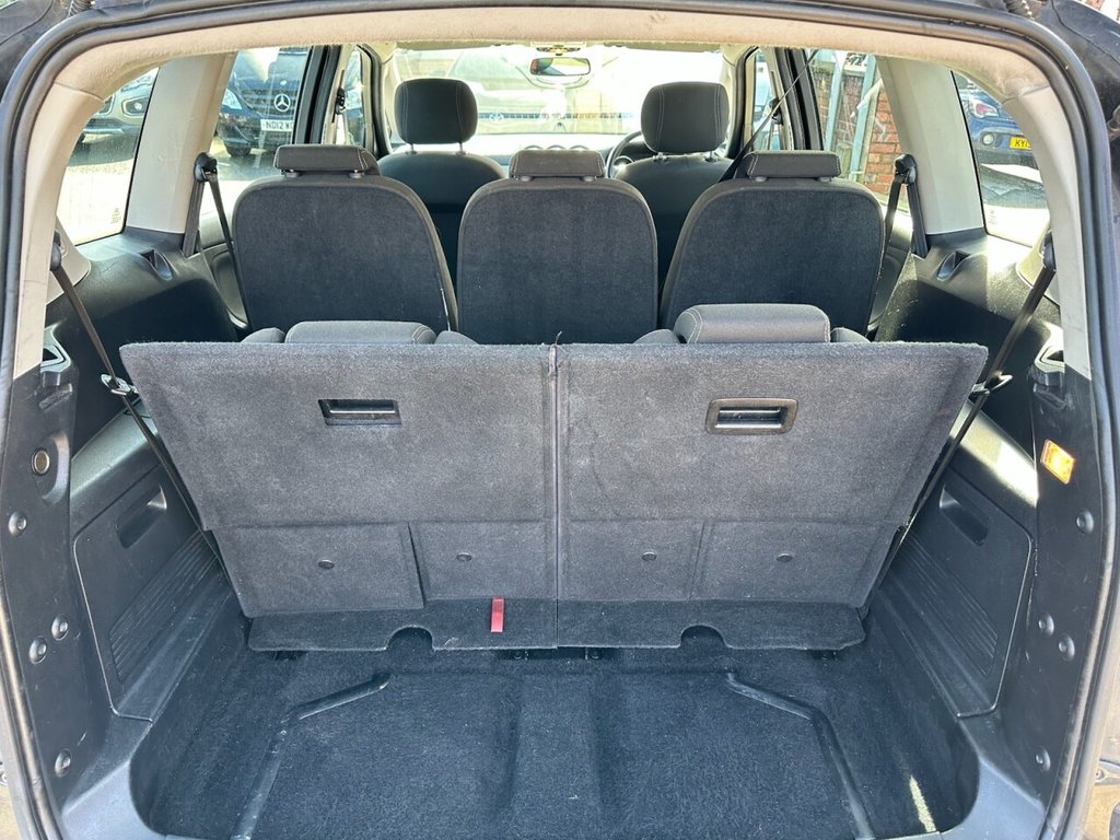 Used Ford S-Max 2010 for sale - 78049477: Photo 10