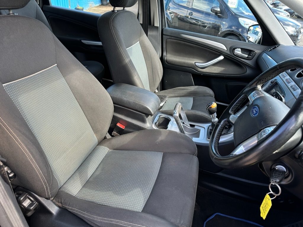 Used Ford S-Max 2010 for sale - 78049477: Photo 24