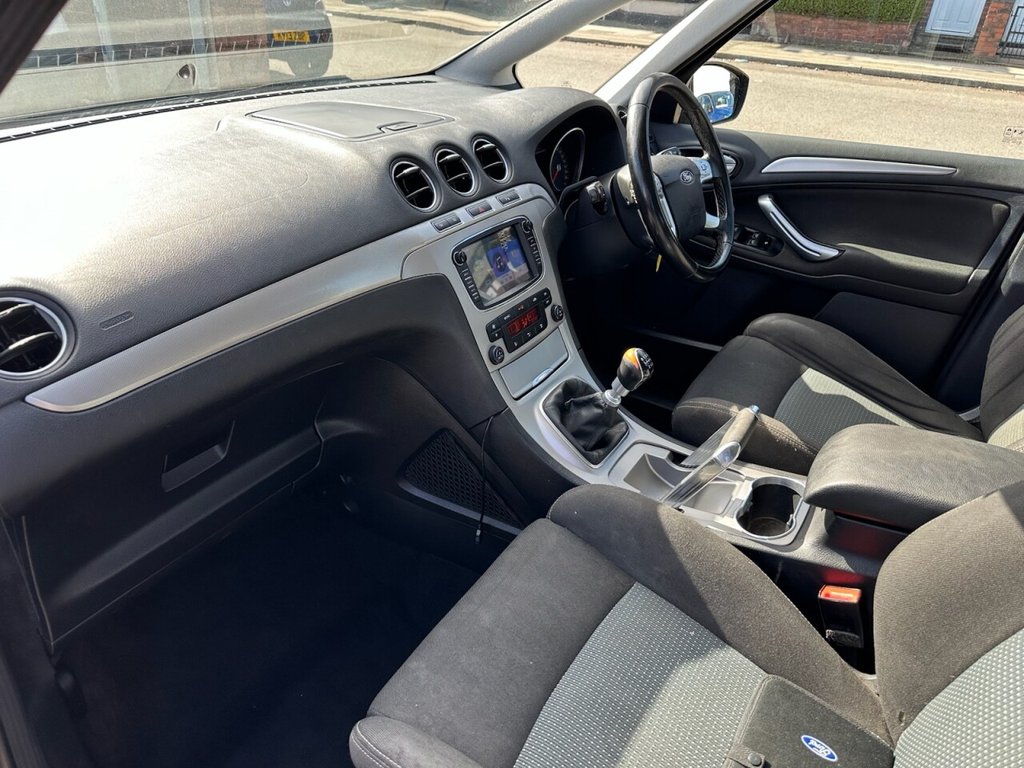 Used Ford S-Max 2010 for sale - 78049477: Photo 48