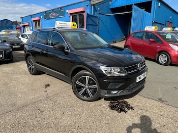 Used Volkswagen Tiguan 2018 for sale - 78088378: Photo