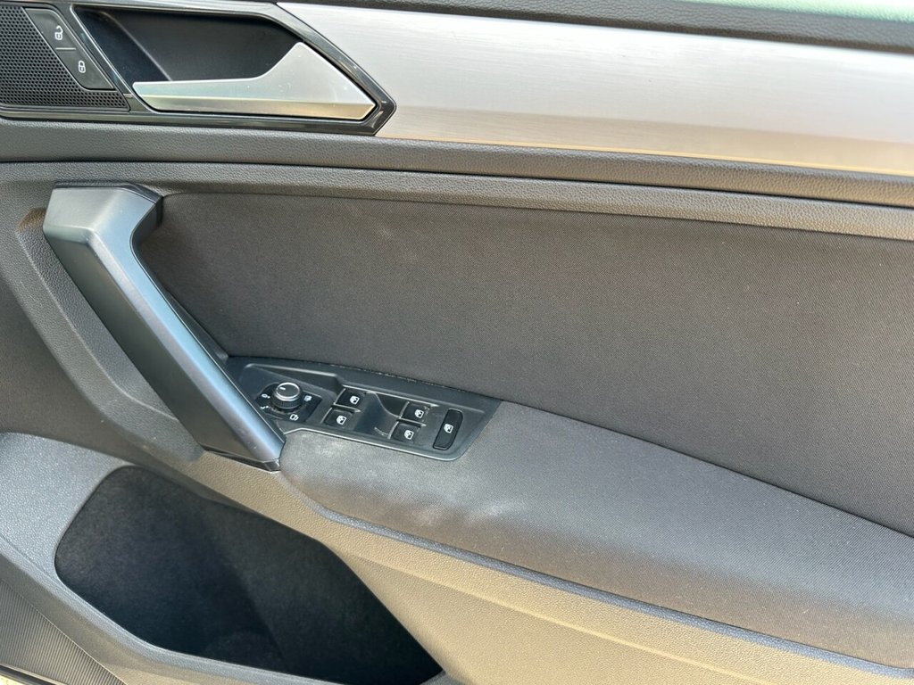 Used Volkswagen Tiguan 2018 for sale - 78088378: Photo 29