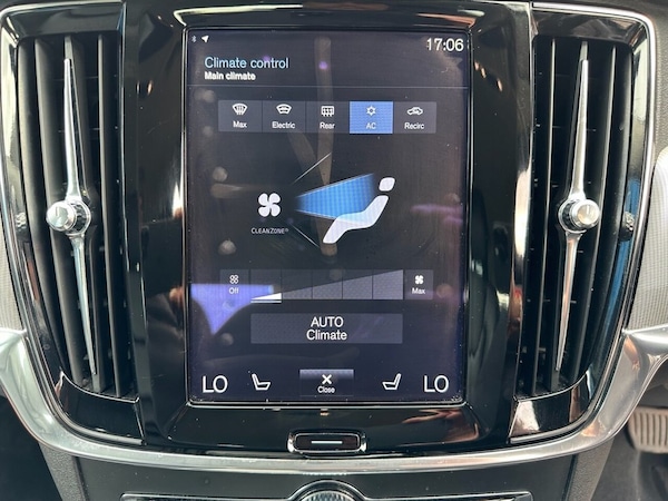 Used Volvo S90 2017 for sale - 74845441: Photo 42