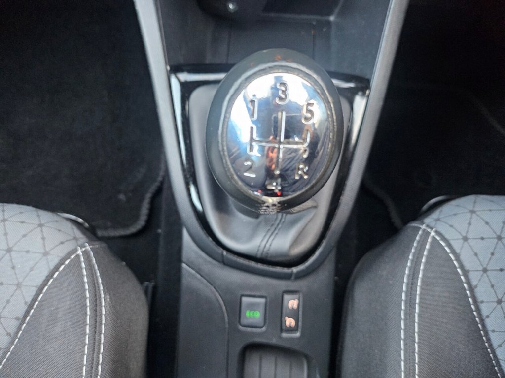 Used Renault Clio 2014 for sale - 76797657: Photo 14