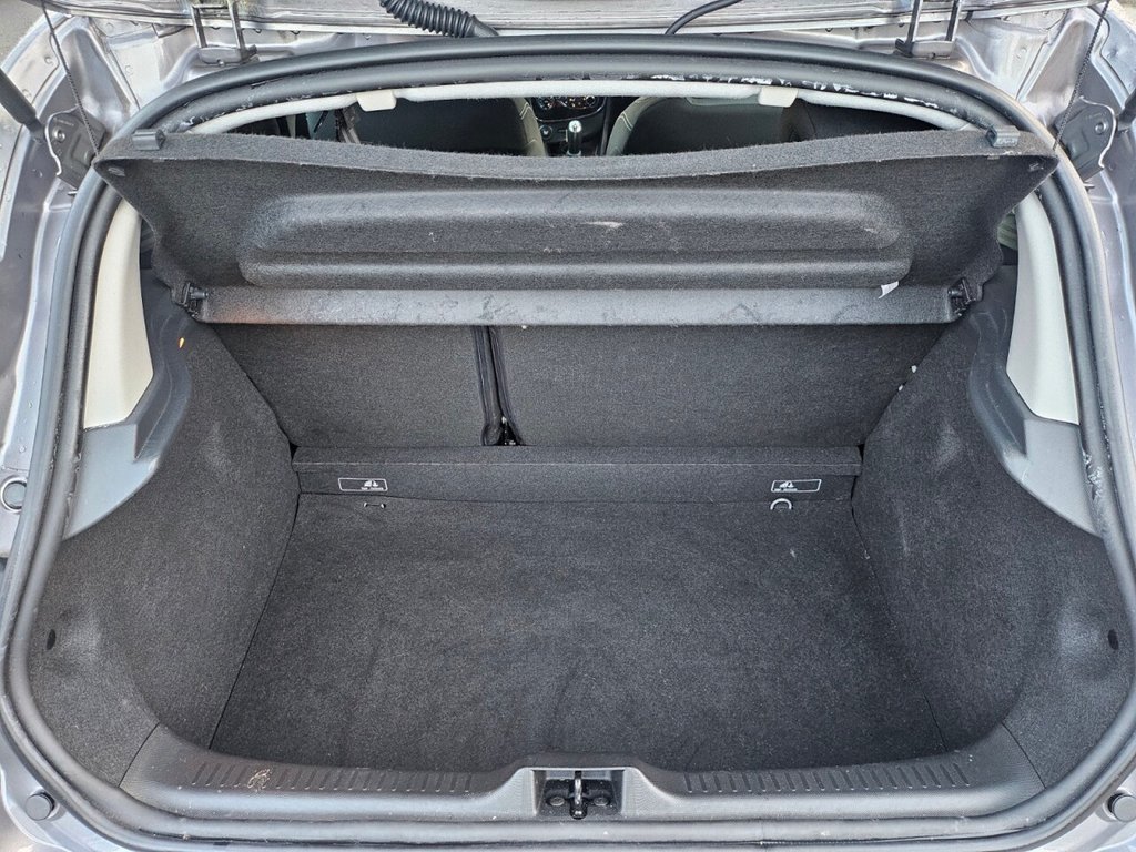 Used Renault Clio 2014 for sale - 76797657: Photo 22