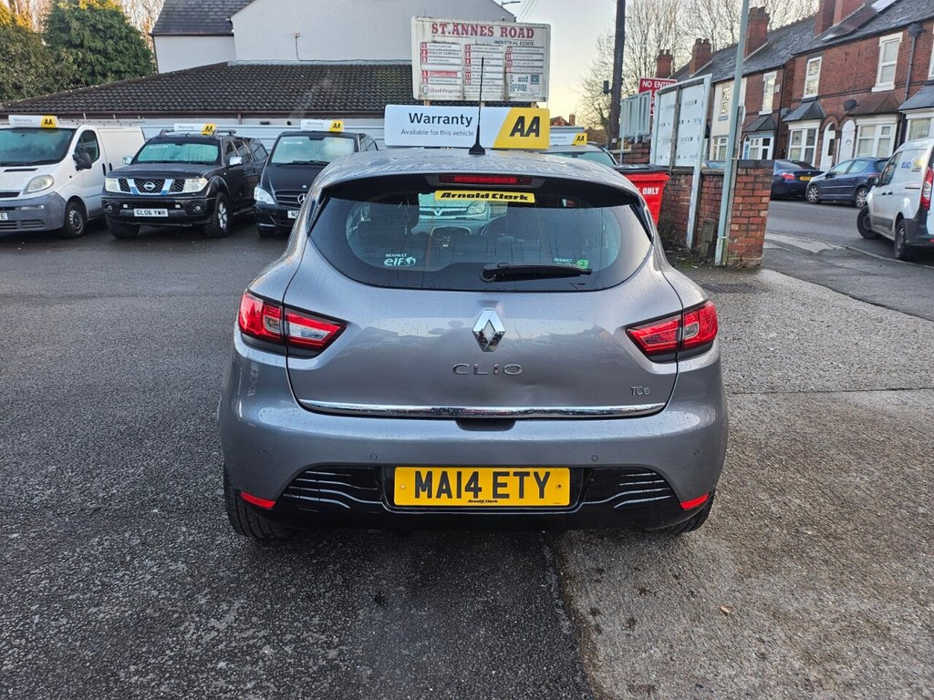 Used Renault Clio 2014 for sale - 76797657: Photo 4