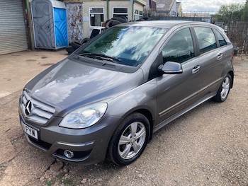 Used Mercedes-Benz B Class 2011 for sale - 79457301: Photo