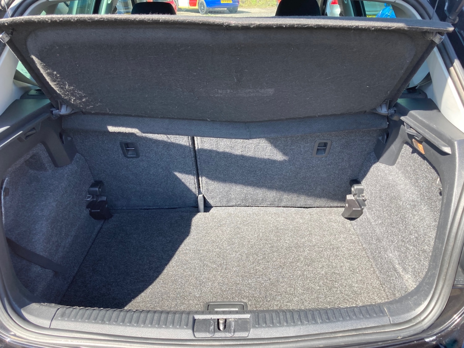 Used Volkswagen Polo 2011 for sale - 78150039: Photo 5