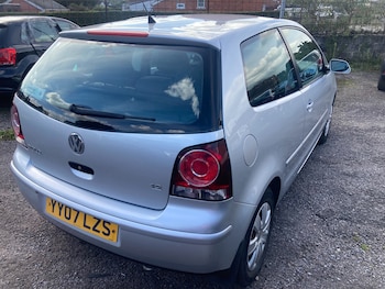 Used Volkswagen Polo 2007 for sale - 76101933: Photo