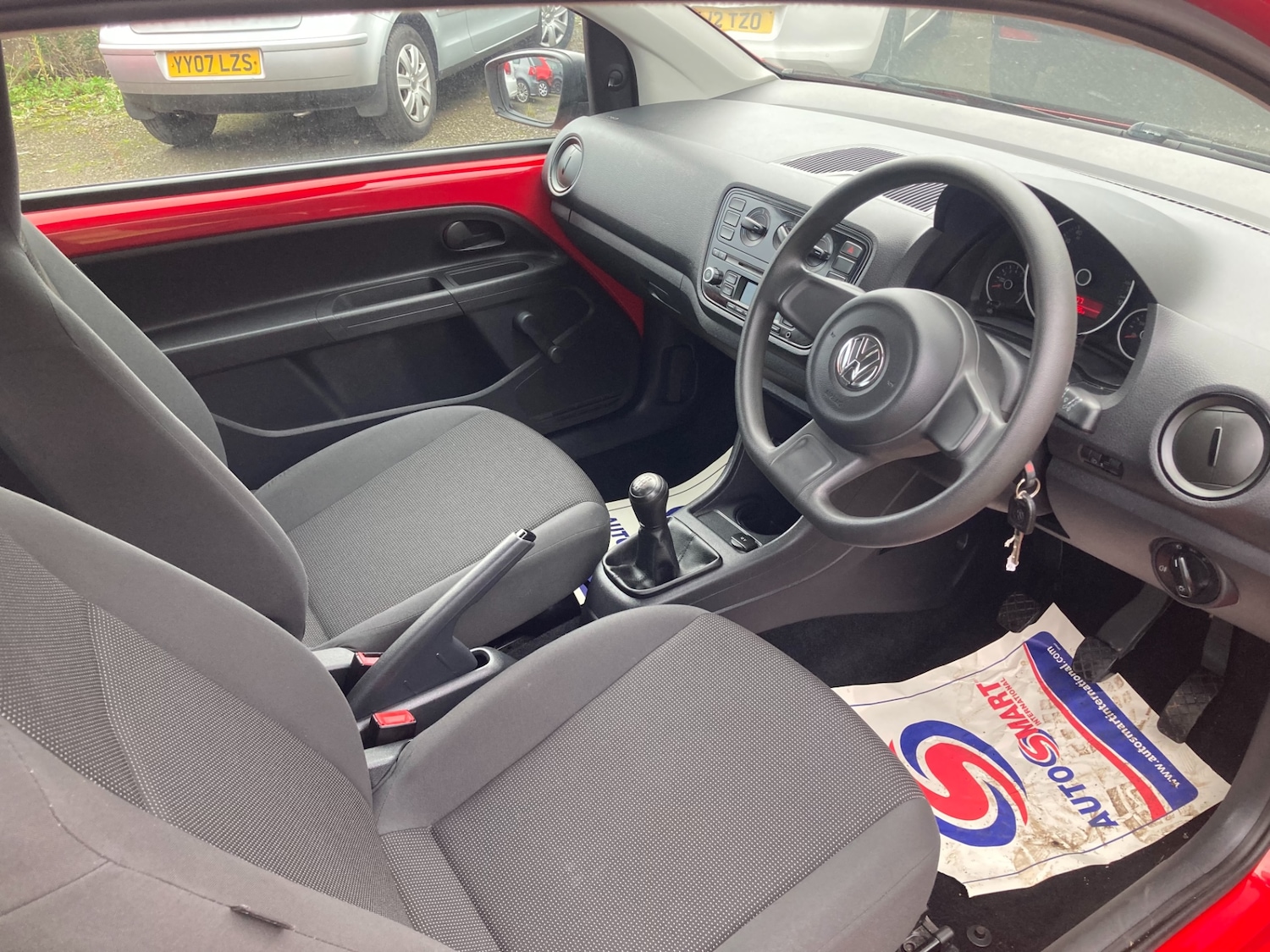 Used Volkswagen up! 2012 for sale - 76598425: Photo 7