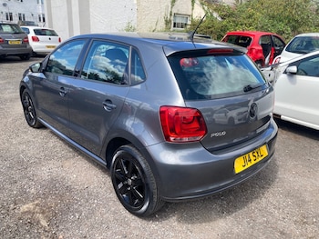 Used Volkswagen Polo 2010 for sale - 79457290: Photo