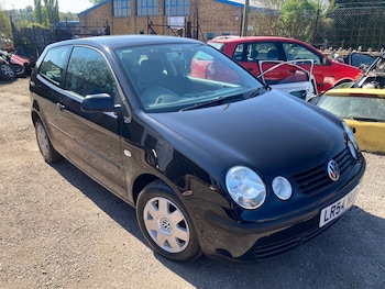 Used Volkswagen Polo 2004 for sale - 78540229: Photo