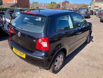 Used Volkswagen Polo 2004 for sale - 78540229: Photo