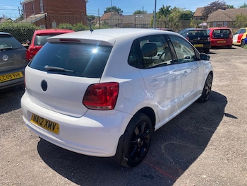 Used Volkswagen Polo 2012 for sale - 79151351: Photo