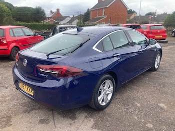 Used Vauxhall Insignia 2017 for sale - 75272551: Photo