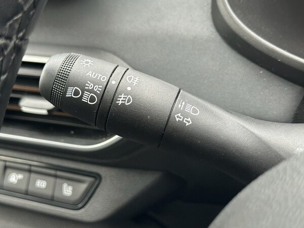 Used Dacia Sandero Stepway 2023 for sale - 73966387: Photo 12