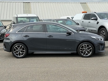 Used Kia Ceed 2020 for sale - 75585500: Photo