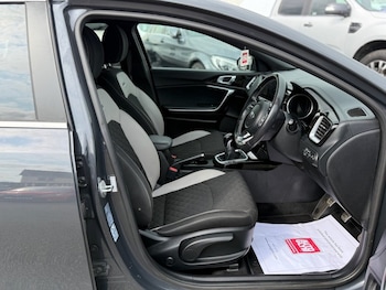Used Kia Ceed 2020 for sale - 75585500: Photo