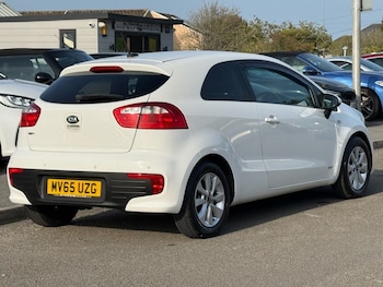 Used Kia Rio 2015 for sale - 79482451: Photo
