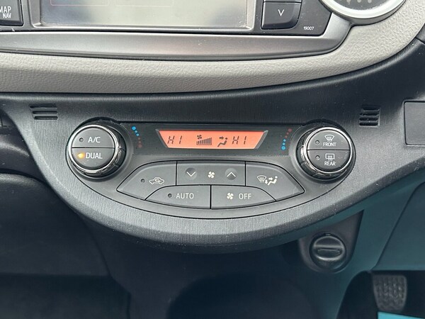 Used Toyota Yaris 2013 for sale - 73469571: Photo 10