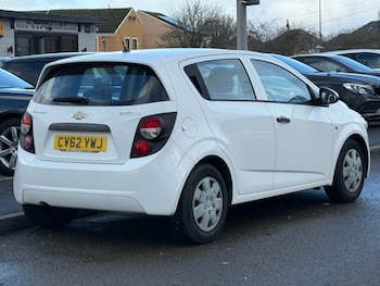 Used Chevrolet Aveo 2013 for sale - 76303987: Photo