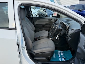 Used Chevrolet Aveo 2013 for sale - 76303987: Photo