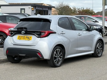 Used Toyota Yaris 2020 for sale - 76009891: Photo 3