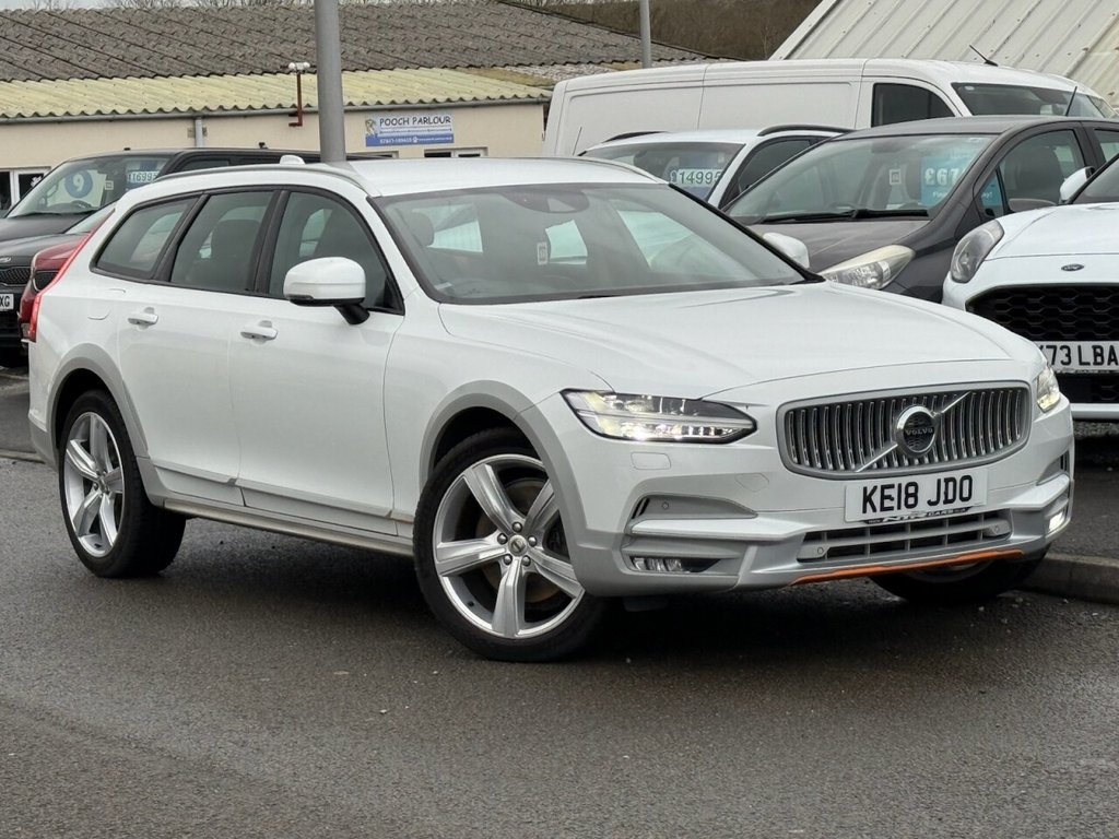 Used Volvo V90 Cross Country 2018 for sale - 76304263: Photo 1