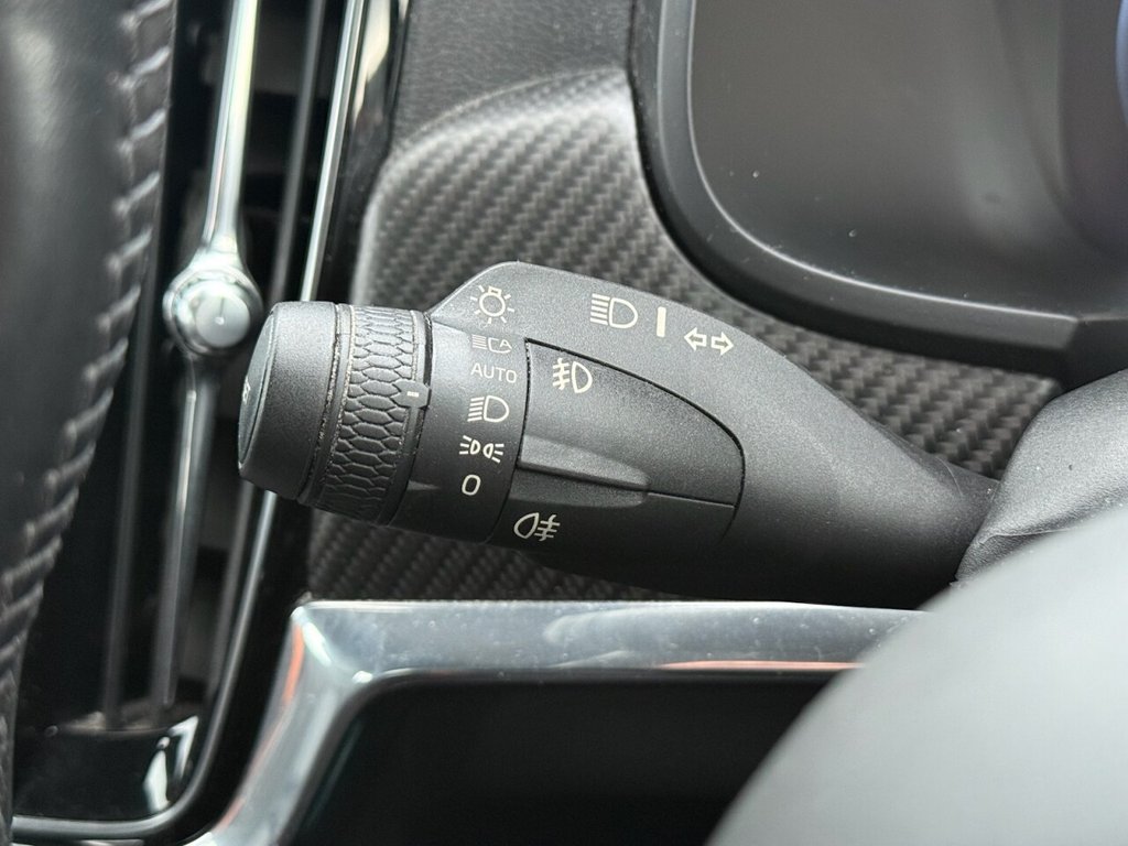 Used Volvo V90 Cross Country 2018 for sale - 76304263: Photo 14