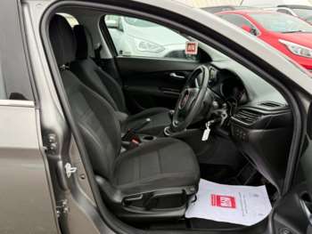 Used Fiat Tipo 2017 for sale - 74974487: Photo