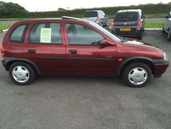 Used Vauxhall Corsa 2000 for sale - 74866121: Photo