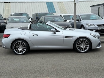 Used Mercedes-Benz SLC 2016 for sale - 75596810: Photo