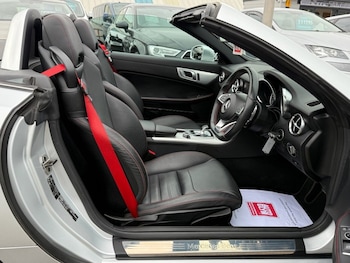 Used Mercedes-Benz SLC 2016 for sale - 75596810: Photo