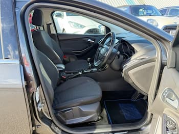 Used Ford Focus 2017 for sale - 79790720: Photo