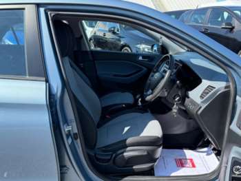Used Hyundai i20 2016 for sale - 75111566: Photo