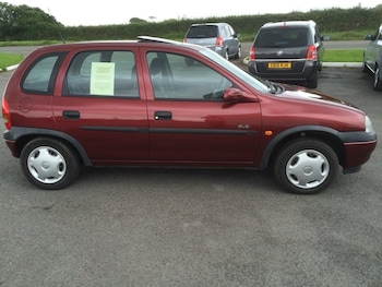 Used Vauxhall Corsa 2000 for sale - 79000783: Photo