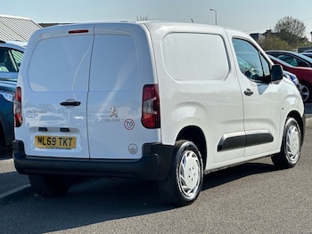 Used Peugeot Partner 2019 for sale - 79000774: Photo