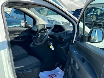 Used Peugeot Partner 2019 for sale - 79000774: Photo