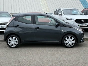 Used Toyota AYGO 2018 for sale - 79000789: Photo