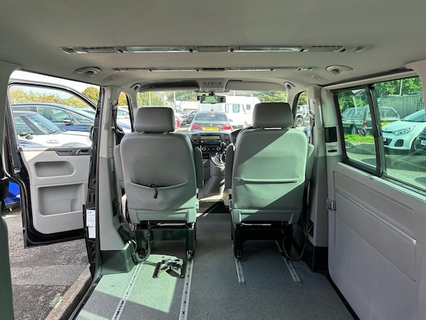 Used Volkswagen Caravelle 2010 for sale - 72405377: Photo 21