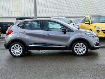 Used Renault Captur 2016 for sale - 79300840: Photo