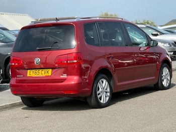 Used Volkswagen Touran 2015 for sale - 75335926: Photo