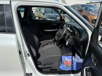 Used Suzuki Swift 2017 for sale - 79598752: Photo
