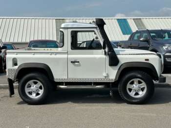 Used Land Rover Defender 2005 for sale - 71585860: Photo