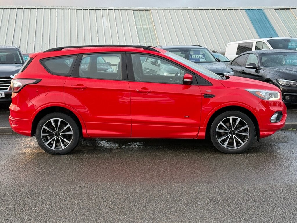 Used Ford Kuga 2017 for sale - 76367731: Photo 2