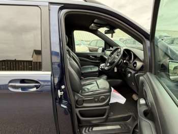 Used Mercedes-Benz V-Class 2016 for sale - 74016035: Photo