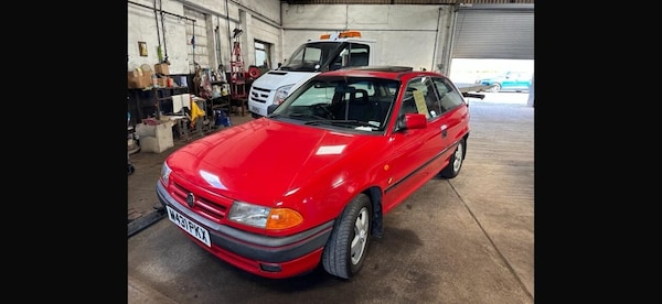 Used Vauxhall Astra 1994 for sale - 74806991: Photo 5