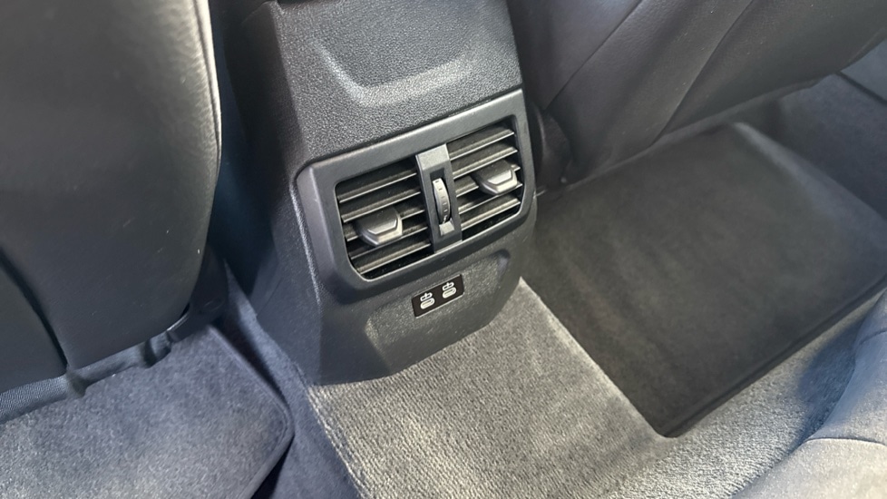 Used BMW 1 Series 2023 for sale - 76870553: Photo 40