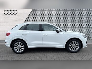 Used Audi Q3 2023 for sale - 75263238: Photo