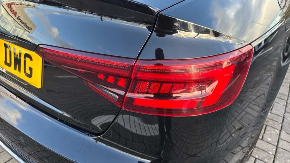 Used Audi A4 2017 for sale - 76872646: Photo 33